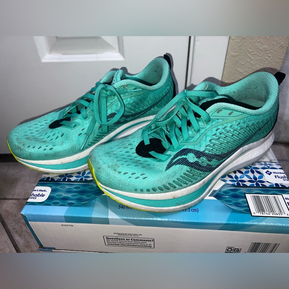 Saucony endorphin speed 2